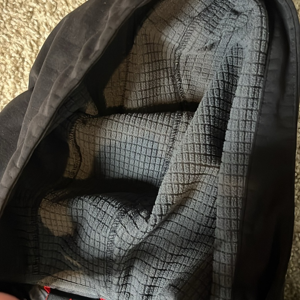 Black Gerry Jacket. Size medium. Great for layering! - Picture 4 of 5